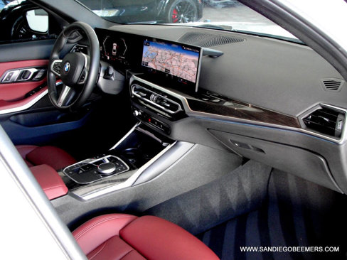 Used 2023 BMW 330i Sedan w/ M Sport Package image 40