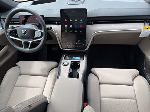 New 2025 Volvo EX90 Ultra image 6