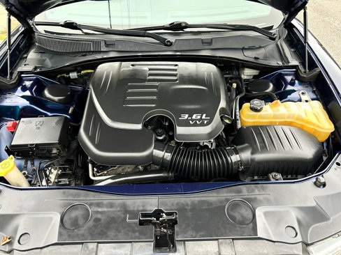 Used 2014 Dodge Charger SE image 38