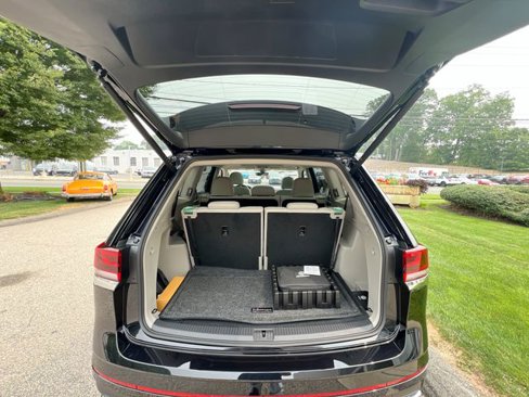 New 2025 Volkswagen Atlas SEL Premium R-Line image 24