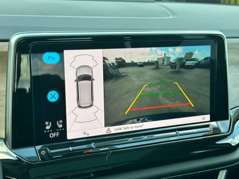 New 2026 Volkswagen Atlas SE image 25