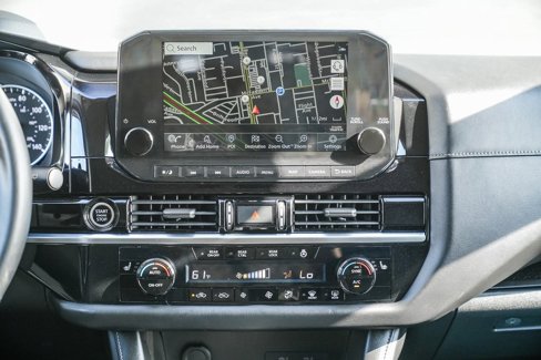 Used 2022 Nissan Pathfinder SL image 13