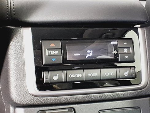 New 2025 Subaru Ascent Bronze Edition image 6