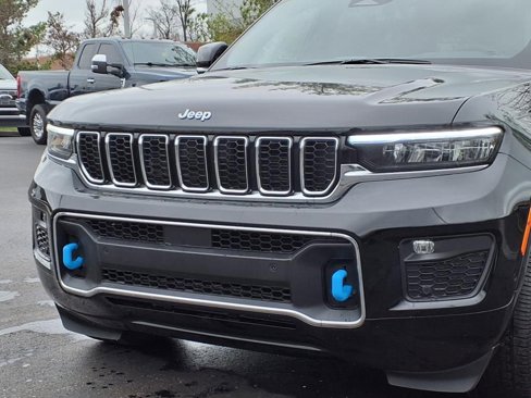 New 2025 Jeep Grand Cherokee Overland w/ Luxury Tech Group IV image 20