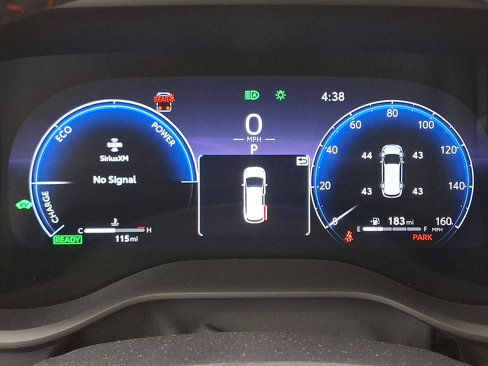 Used 2025 Toyota Sienna XSE image 19
