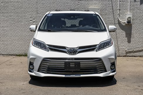 Used 2020 Toyota Sienna Limited Premium image 5