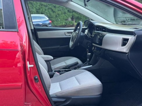 Used 2015 Toyota Corolla L image 12