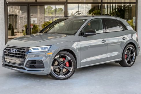 Used 2020 Audi SQ5 Premium Plus w/ Premium Plus Package image 2
