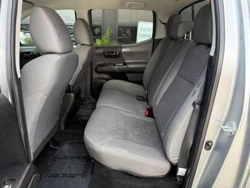 Used 2022 Toyota Tacoma SR5 image 15