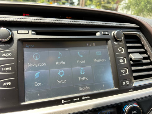 Used 2017 Toyota Highlander XLE image 31