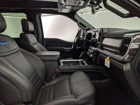 New 2026 Ford F250 Platinum image 27