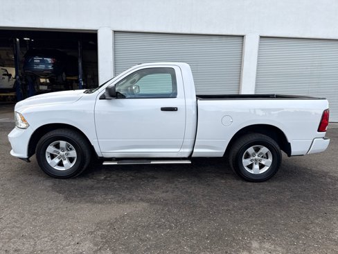 Used 2016 RAM 1500 Express image 2