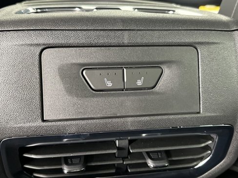 New 2025 GMC Sierra EV Denali image 22