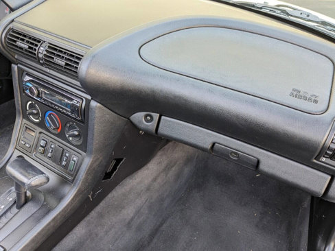 Used 1996 BMW Z3 1.9 image 11