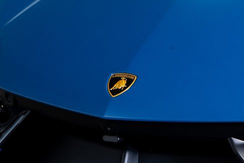 Used 2024 Lamborghini Revuelto image 15