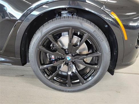 New 2026 BMW X7 xDrive40i w/ Executive Package image 4