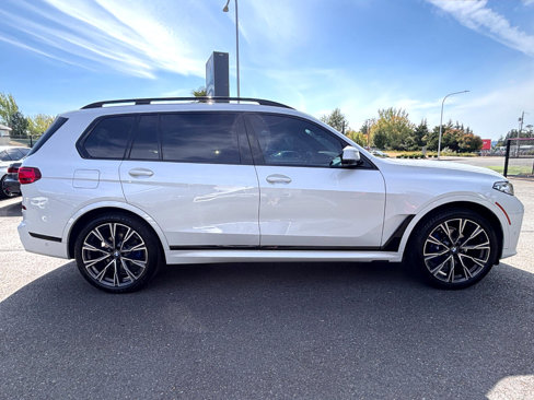 Used 2022 BMW X7 xDrive40i w/ M Sport Package image 17