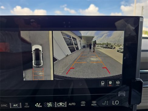 New 2026 GMC Hummer EV SUV image 23