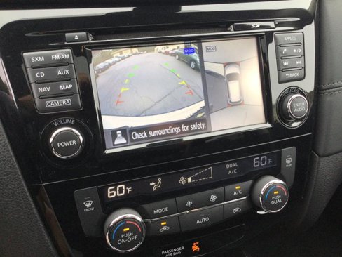 Used 2017 Nissan Rogue SL w/ SL Premium Package image 24