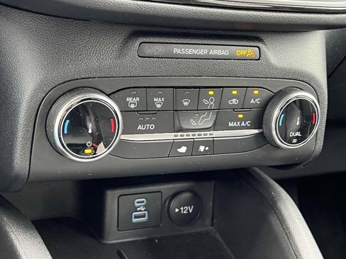 Used 2023 Ford Escape ST-Line image 21