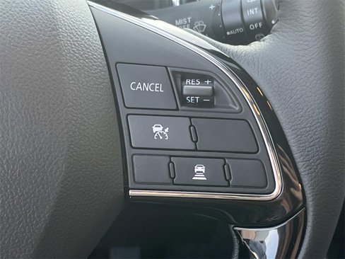 New 2025 Mitsubishi Eclipse Cross SE image 28