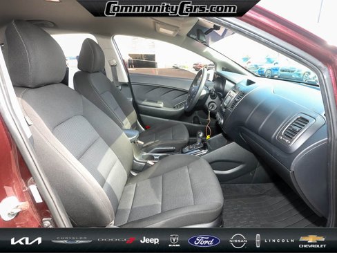 Used 2018 Kia Forte LX w/ LX Rear Camera Package image 21