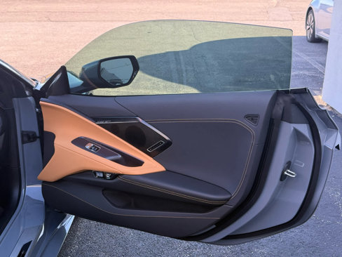 Used 2025 Chevrolet Corvette Stingray Preferred Cpe w/ Stealth Interior Trim Package image 28