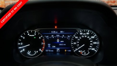 Used 2023 Nissan Altima 2.5 SR w/ SR Premium Package image 13