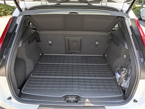 New 2026 Volvo XC40 B5 Plus w/ Protection Package Premier image 13
