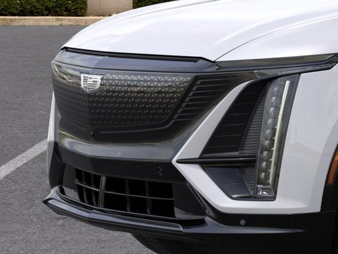 New 2025 Cadillac Lyriq Sport image 13