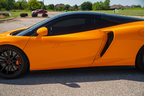Used 2021 McLaren GT image 21