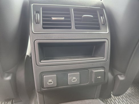 New 2026 Jaguar F-PACE R-Dynamic S image 20