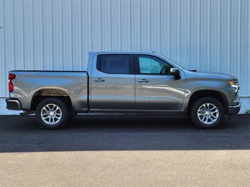 New 2025 Chevrolet Silverado 1500 LT image 2