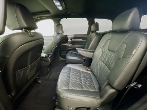 Used 2024 Kia Telluride EX X-Line image 29