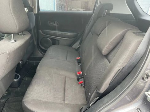 Used 2018 Honda HR-V LX image 18