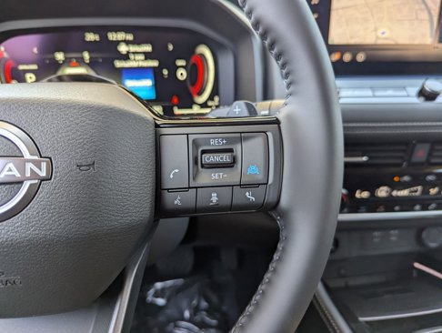 New 2025 Nissan Rogue Platinum w/ Tech Package image 16