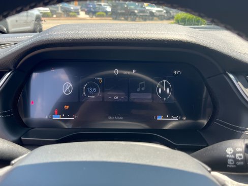 New 2025 Jeep Grand Cherokee Limited image 18
