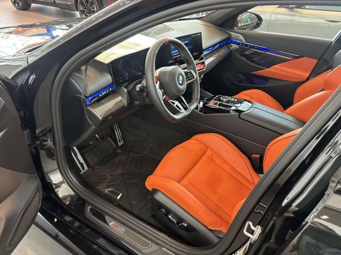 New 2026 BMW M5 w/ Executive Package image 25