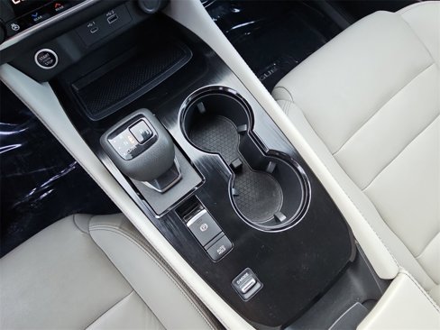 Used 2023 Nissan Rogue SL w/ SL Premium Package image 24