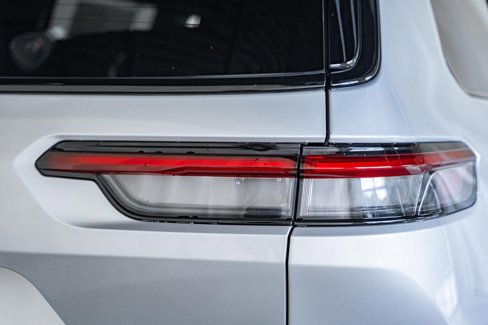 New 2025 Jeep Grand Cherokee L Limited w/ Luxury Tech Group II image 6