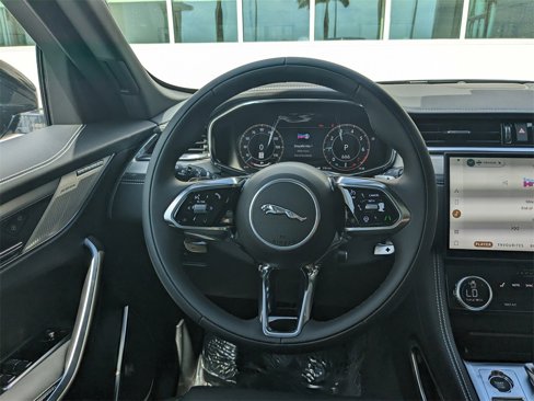 New 2026 Jaguar F-PACE R-Dynamic S image 14