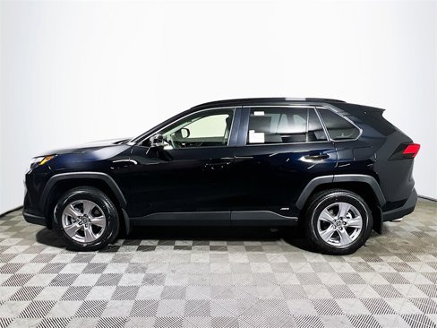 New 2025 Toyota RAV4 XLE image 5