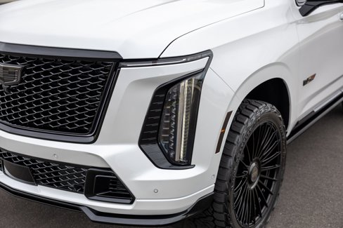 Used 2025 Cadillac Escalade V image 26