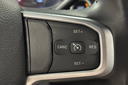 Used 2024 RAM 2500 Big Horn image 24