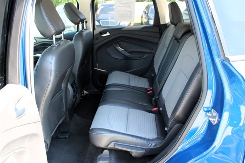 Used 2019 Ford Escape Titanium image 18