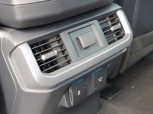 New 2025 Ford F150 XLT w/ Equipment Group 303A High image 31