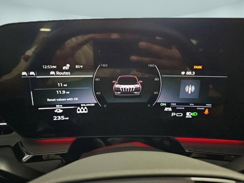 New 2025 Audi SQ6 e-tron Prestige image 14
