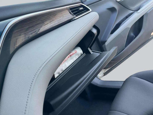 Used 2018 Toyota Camry LE w/ Convenience Package image 23