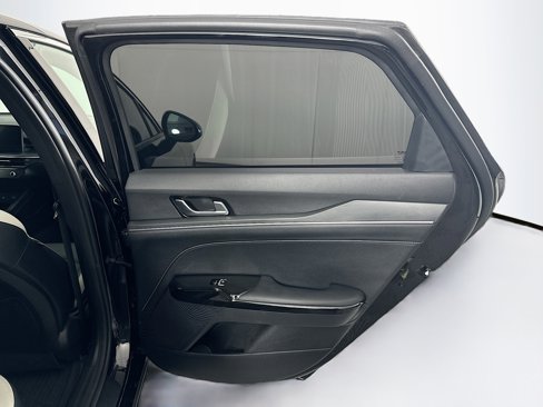 Used 2025 Kia K5 GT-Line w/ GT-Line Premium Package image 31