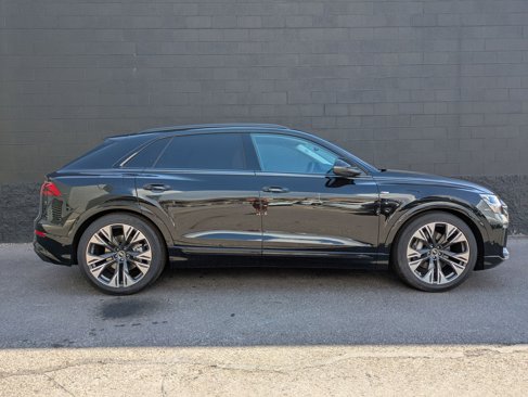 New 2025 Audi Q8 Premium Plus image 4